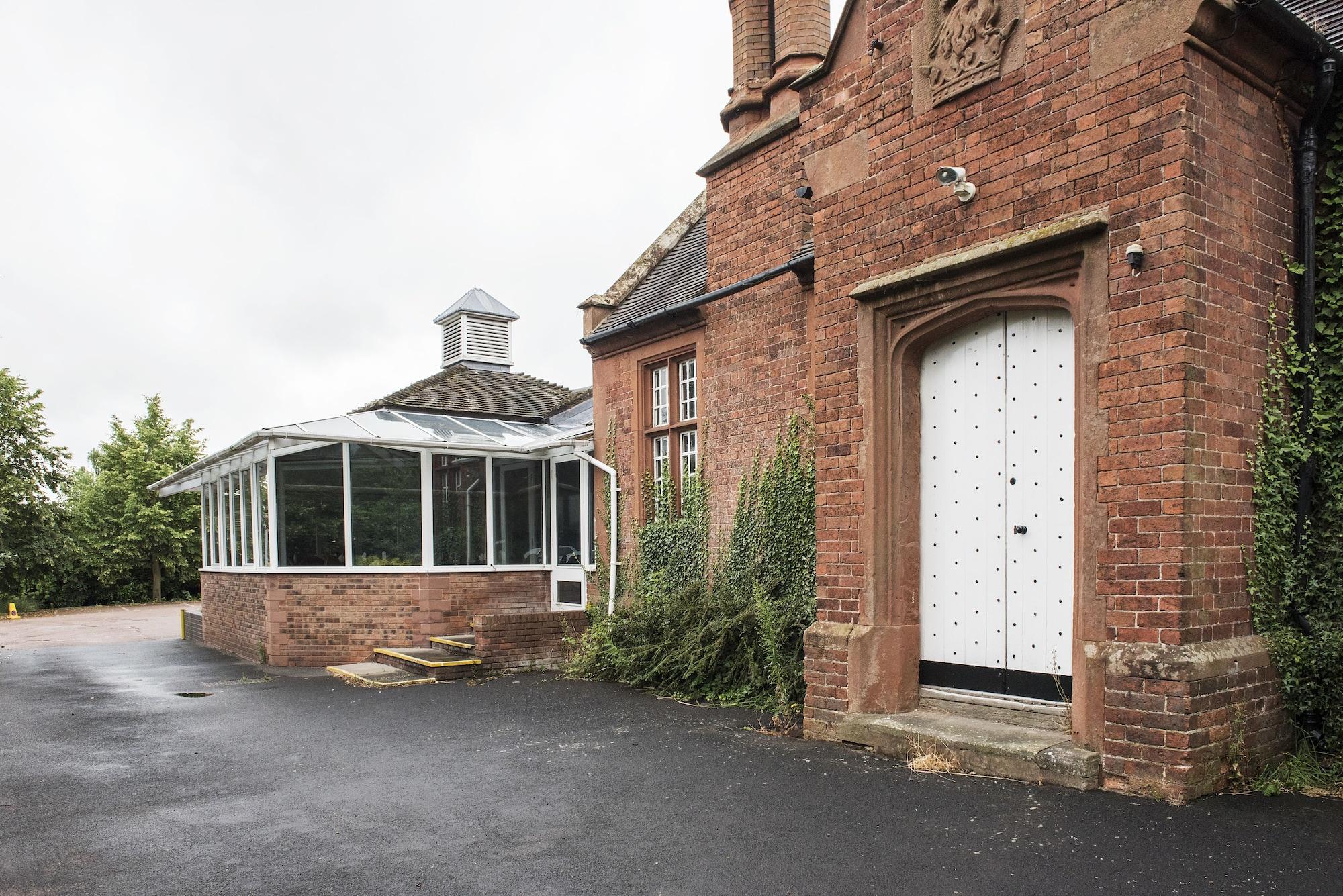 Himley Country Hotel Dudley Exterior photo