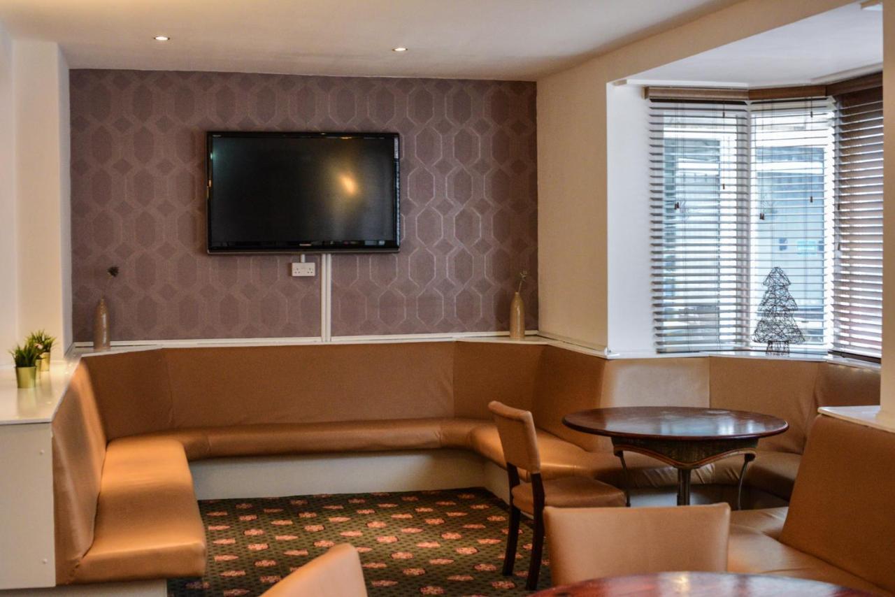 Himley Country Hotel Dudley Exterior photo